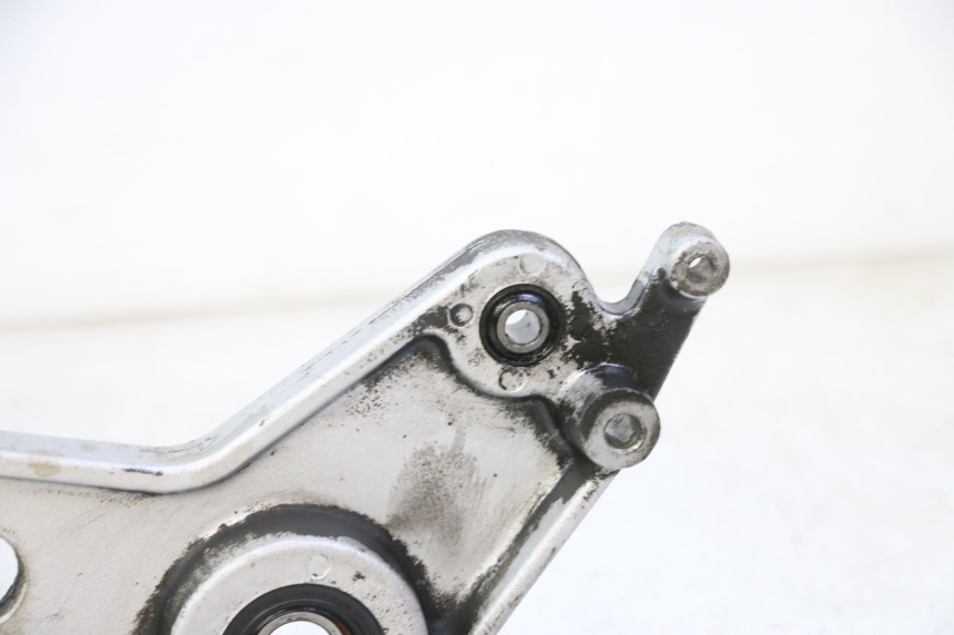 photo de EXHAUST MOUNT KYMCO GRAND DINK 125 (2002 - 2007)