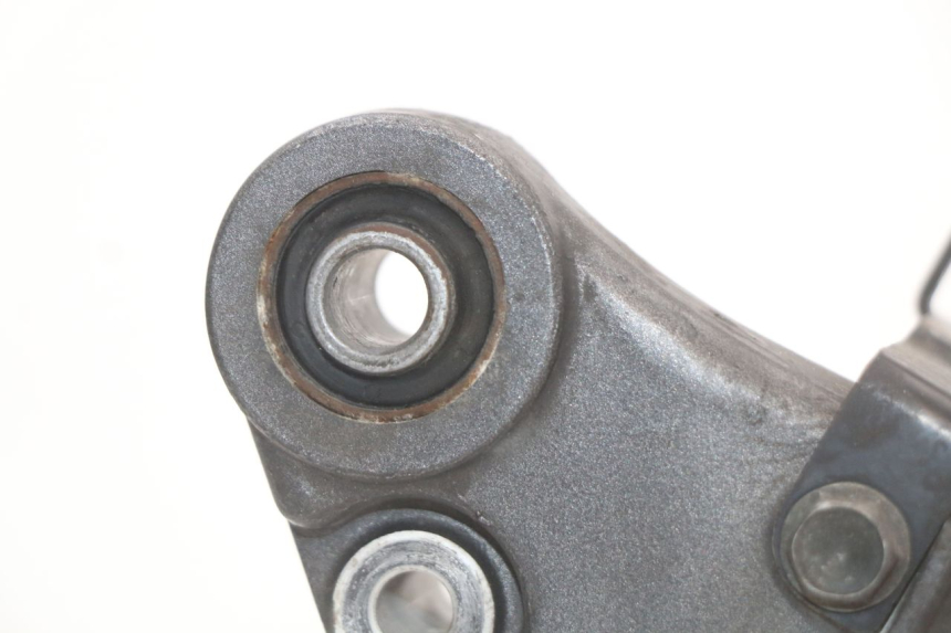 photo de EXHAUST MOUNT HONDA FJS SILVER WING SILVERWING 400 (2005 - 2008)