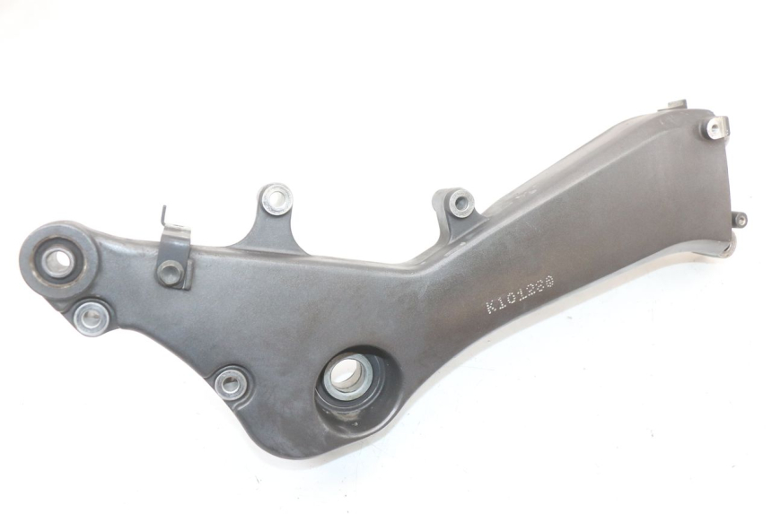 photo de EXHAUST MOUNT HONDA FJS SILVER WING SILVERWING 400 (2005 - 2008)
