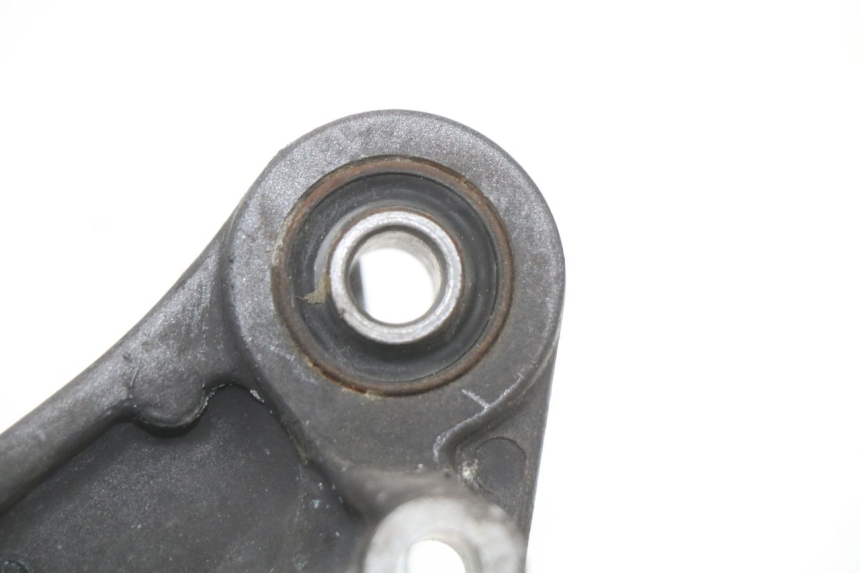 photo de EXHAUST MOUNT HONDA FJS SILVER WING SILVERWING 400 (2005 - 2008)