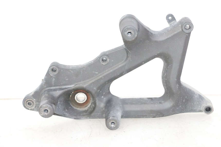 photo de EXHAUST MOUNT SYM JOYMAX 125 (2010 - 2017)