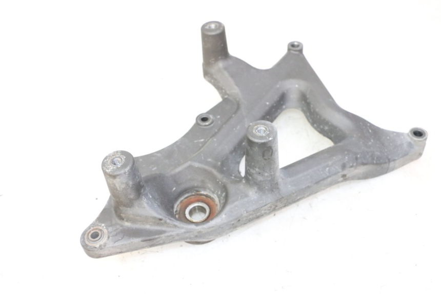 photo de EXHAUST MOUNT SYM JOYMAX 125 (2010 - 2017)