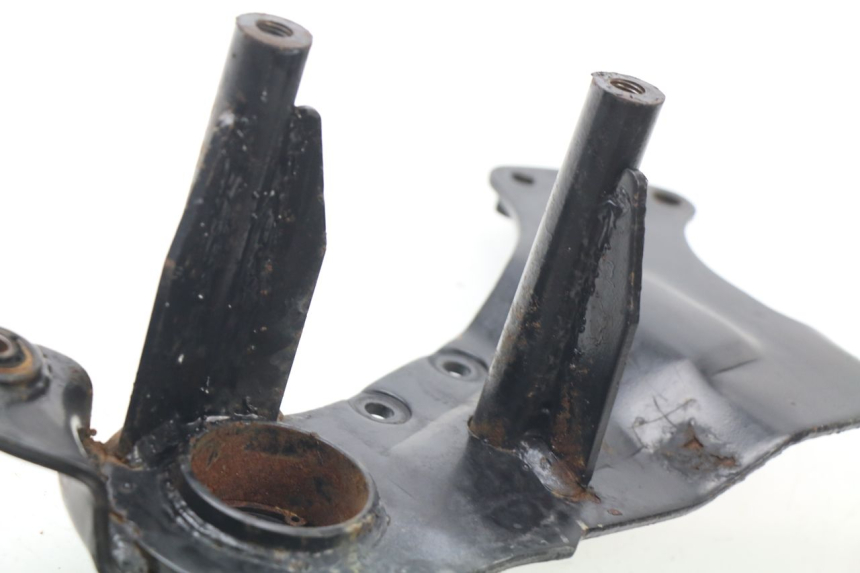 photo de EXHAUST MOUNT JONWAY JS 120 125 (2008 - 2012)