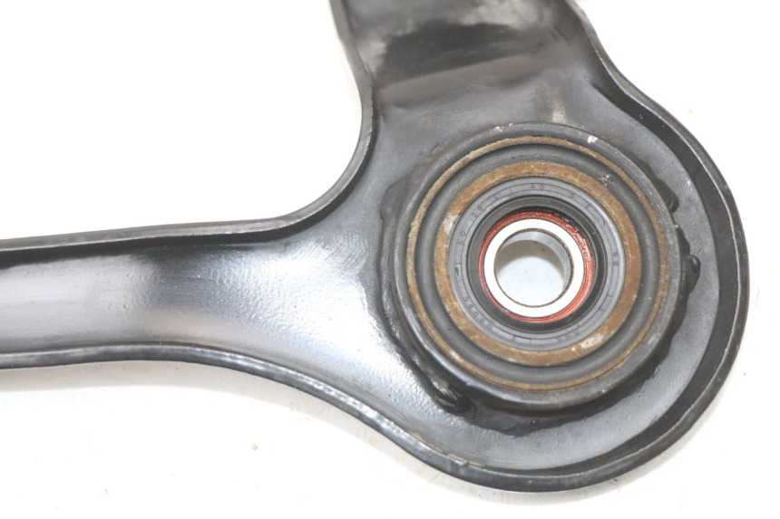 photo de EXHAUST MOUNT KYMCO SUPER 8 4T 50 (2021 - 2024)