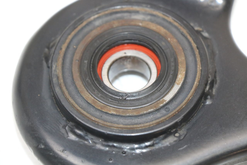 photo de EXHAUST MOUNT KYMCO SUPER 8 4T 50 (2021 - 2024)
