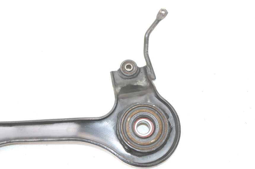 photo de EXHAUST MOUNT KYMCO SUPER 8 4T 50 (2021 - 2024)