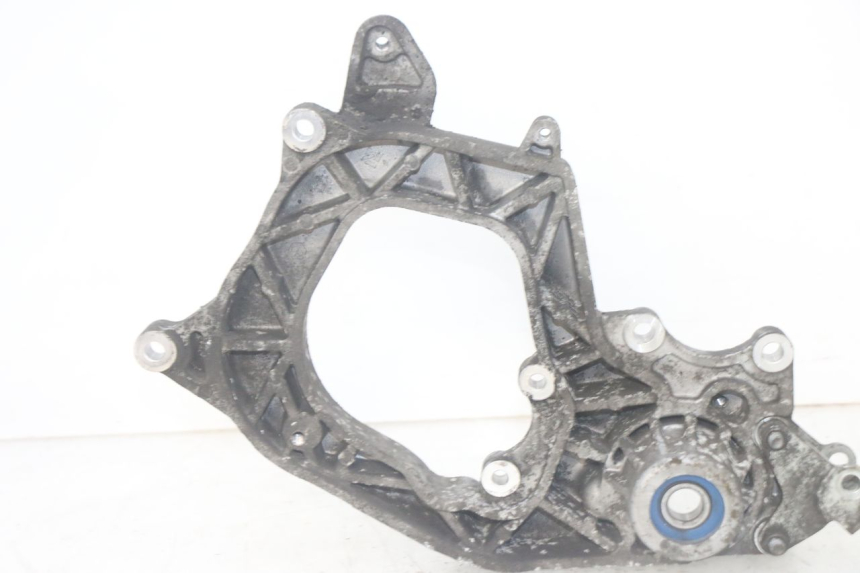 photo de EXHAUST MOUNT PIAGGIO MP3 HPE 300 (2019 - 2026) - Alternative perspective