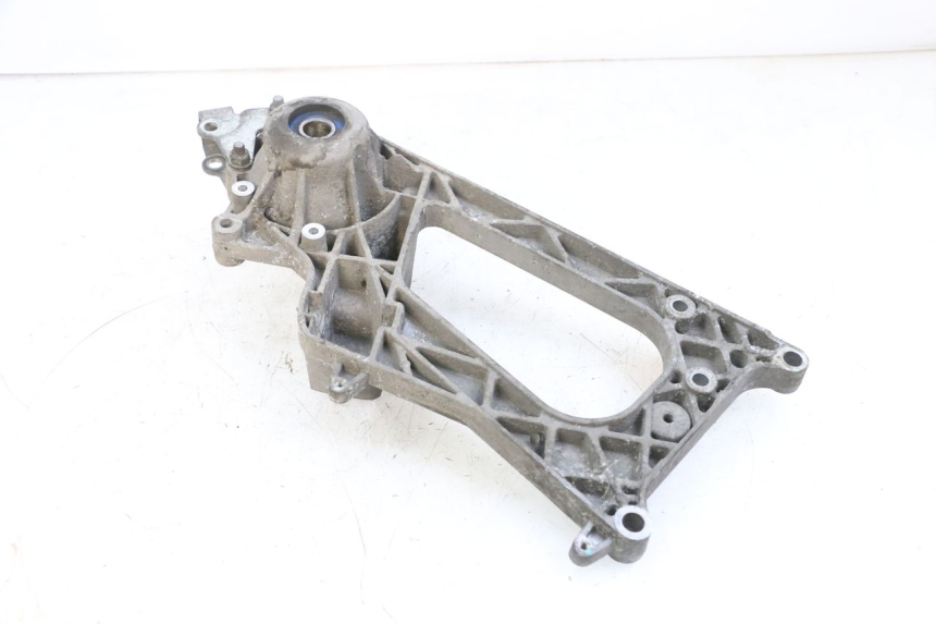 photo de EXHAUST MOUNT PIAGGIO MP3 500 (2016 - 2018) - Component detail