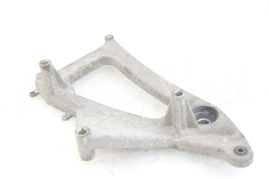 photo de EXHAUST MOUNT PEUGEOT GEOPOLIS RS 125 (2007 - 2009)