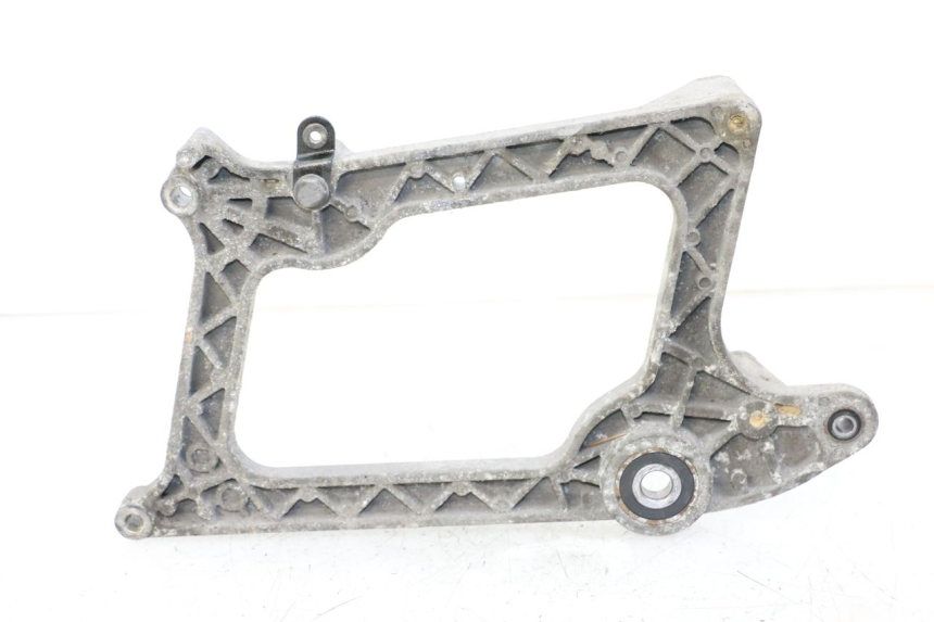 photo de EXHAUST MOUNT PEUGEOT SATELIS 125 (2013 - 2018)