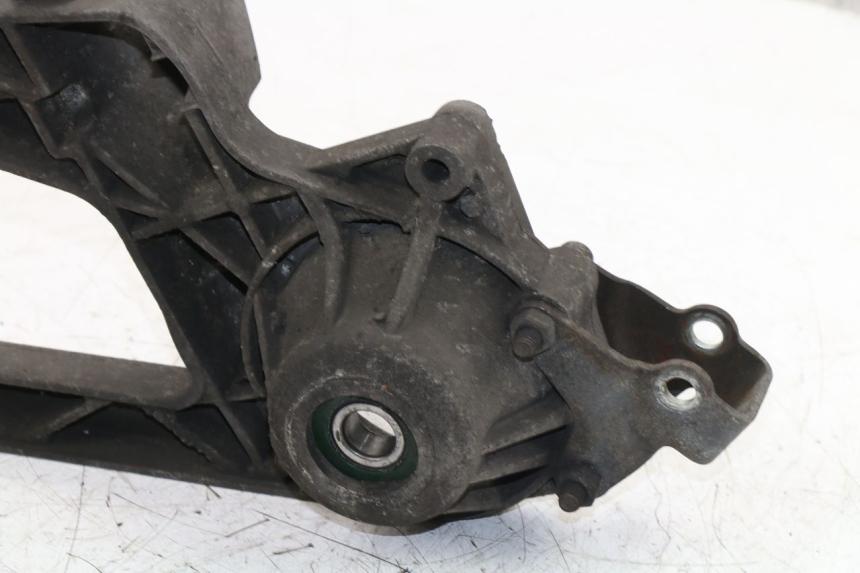 photo de POT SUPPORT PIAGGIO MP3 LT 400 (2007 - 2012)