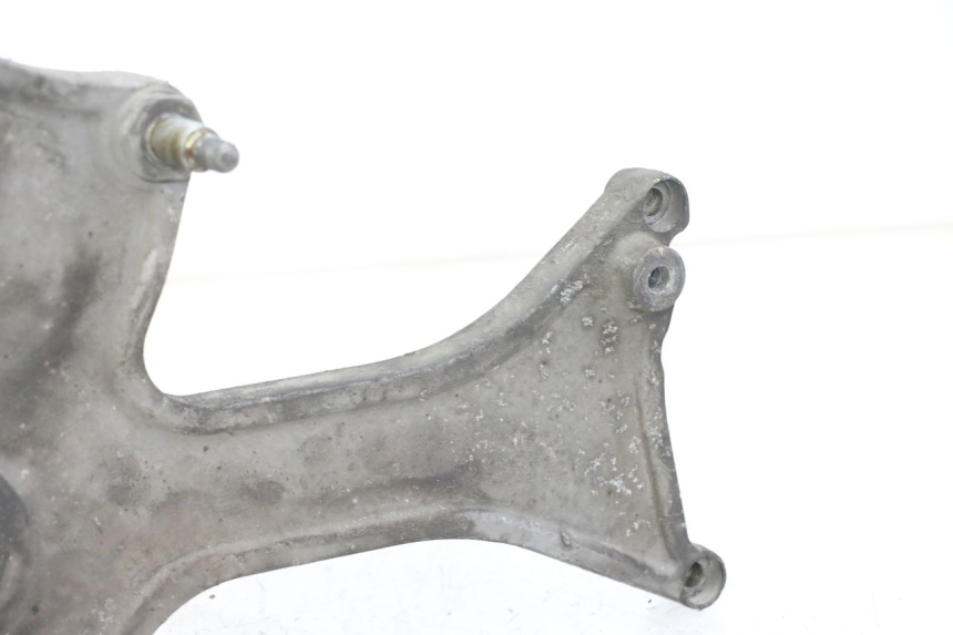 photo de EXHAUST MOUNT PIAGGIO VESPA GRANTURISMO 200 (2004 - 2005)