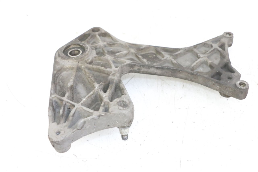 photo de EXHAUST MOUNT PIAGGIO VESPA GRANTURISMO 200 (2004 - 2005)