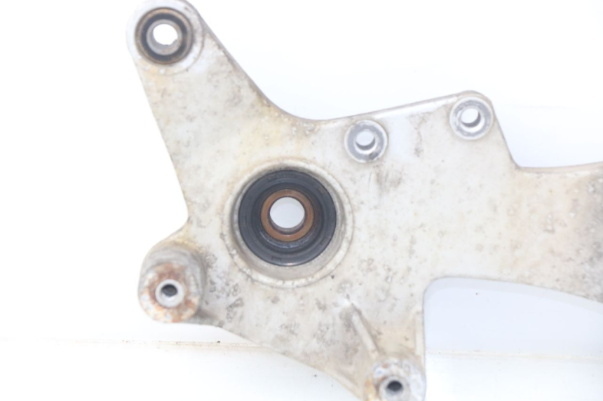 photo de EXHAUST MOUNT DAELIM S2 125 (2006 - 2007)