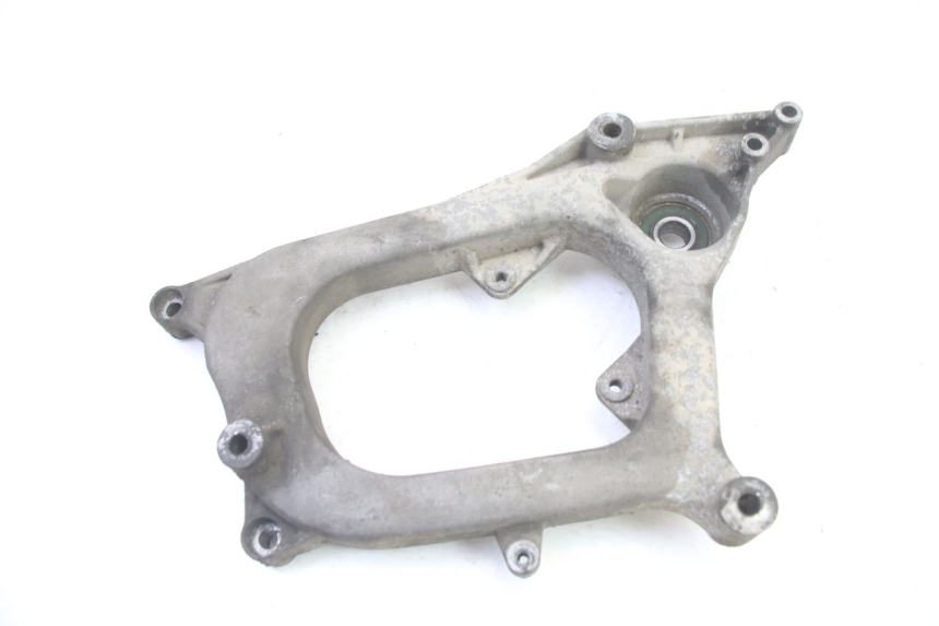 photo de EXHAUST MOUNT PEUGEOT SATELIS 250 (2006 - 2012)