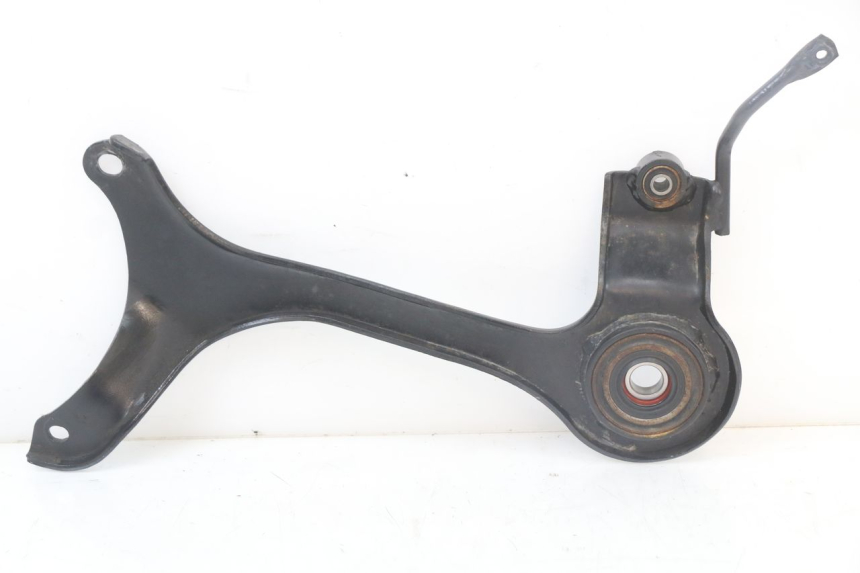 photo de EXHAUST MOUNT KYMCO SUPER 8 4T 50 (2018 - 2020)