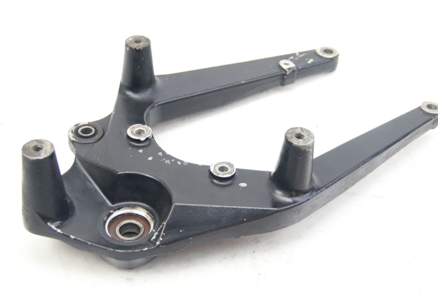 photo de POT SUPPORT SUZUKI SIXTEEN 125 (2008 - 2010)