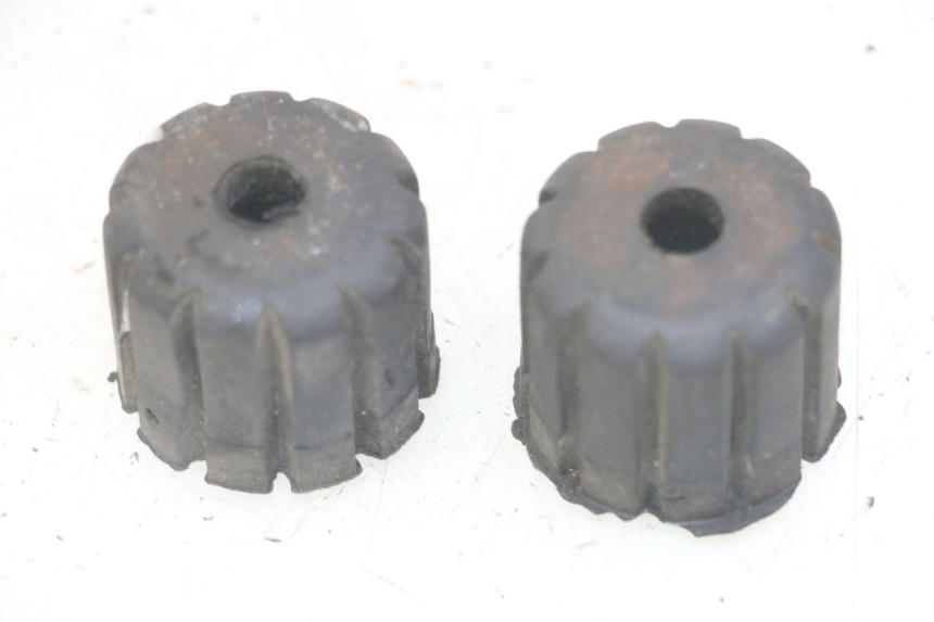 photo de FUEL TANK MOUNT HONDA CBF 500 (2004 - 2007)