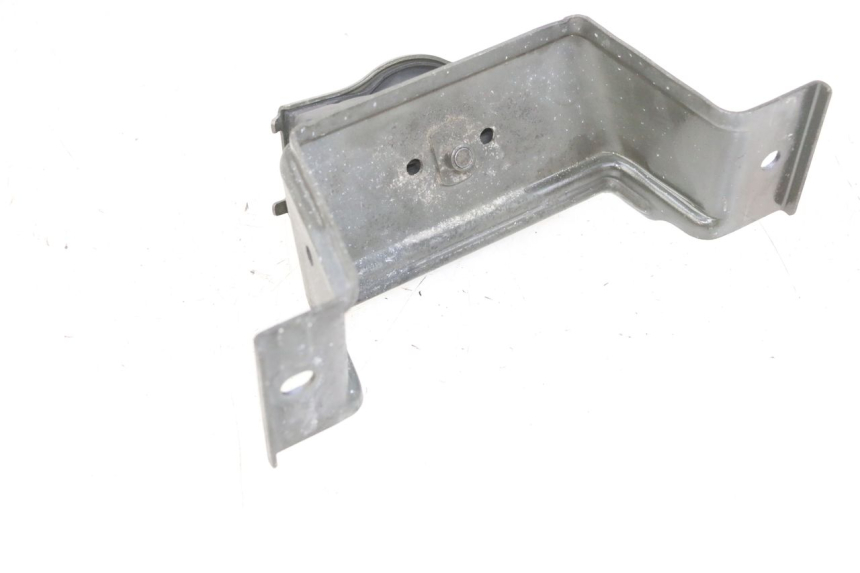 photo de FUEL TANK MOUNT SUZUKI DL V STROM 1000 (2002 - 2007) - Zoom on usage condition