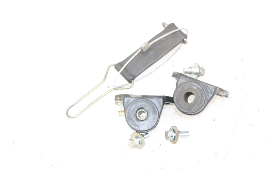 photo de FUEL TANK MOUNT HONDA CR 85 (2003 - 2007)