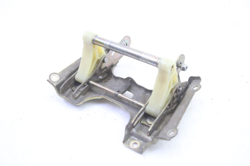 photo de FUEL TANK MOUNT HONDA ST PAN EUROPEAN 1300 (2002 - 2013)