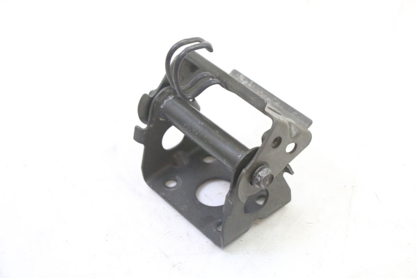 photo de FUEL TANK MOUNT SUZUKI SV S 650 (2003 - 2009)