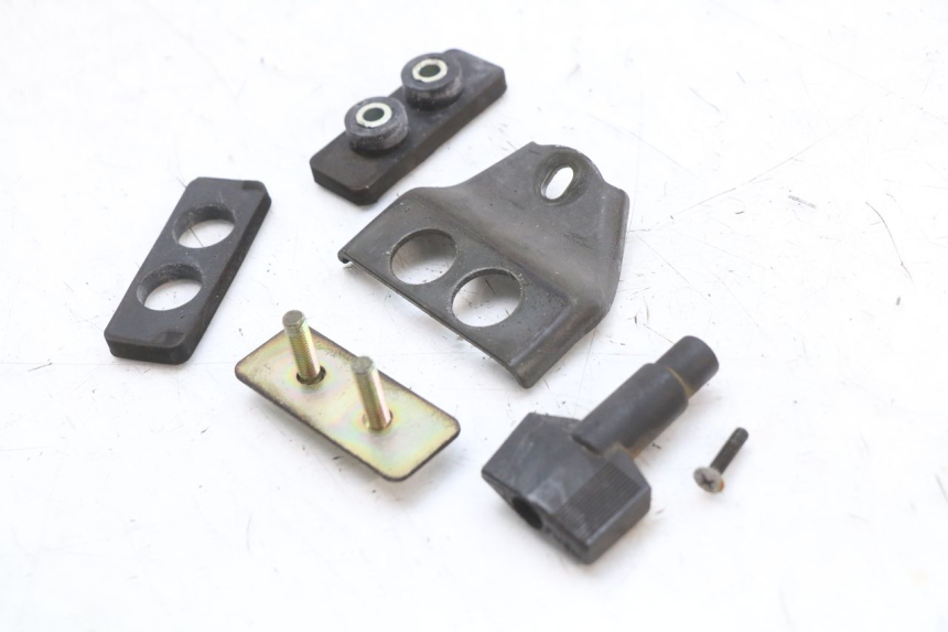 photo de FUEL TANK MOUNT YAMAHA XJ600 XJ DIVERSION 600 (1992 - 1997)