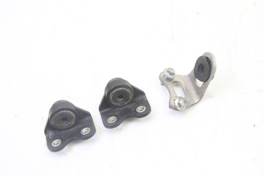 photo de FUEL TANK MOUNT YAMAHA YZ-F YZF 250 (2014 - 2018)