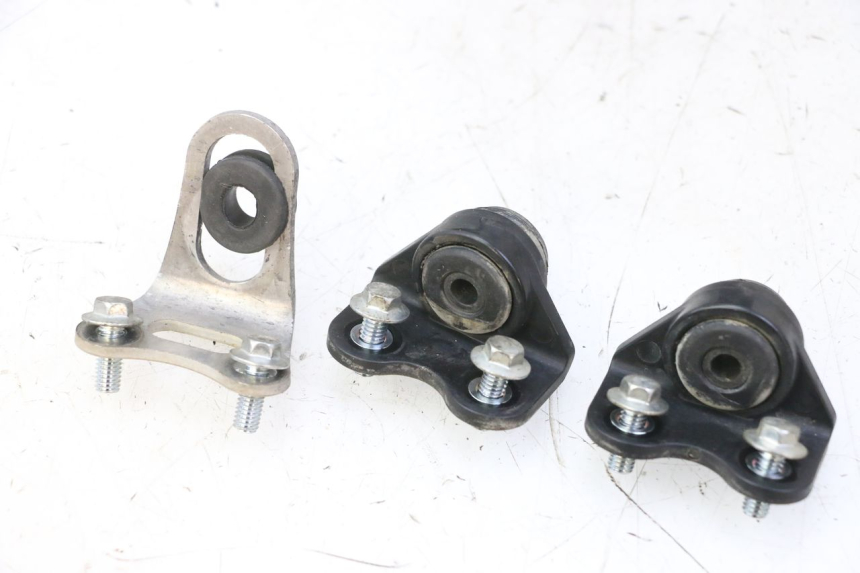 photo de FUEL TANK MOUNT YAMAHA YZF YZ-F 450 (2014 - 2016)