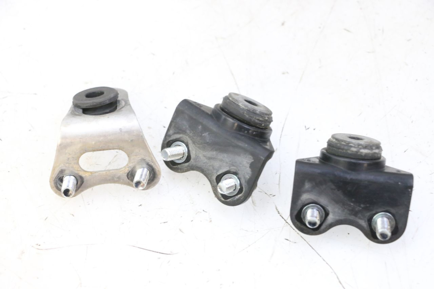 photo de FUEL TANK MOUNT YAMAHA YZF YZ-F 450 (2014 - 2016)