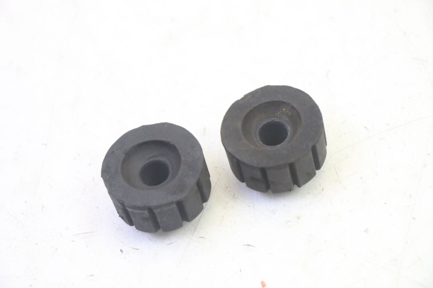 photo de FUEL TANK MOUNT KYMCO ZING 125 (1997 - 2003) - Zoom on usage condition