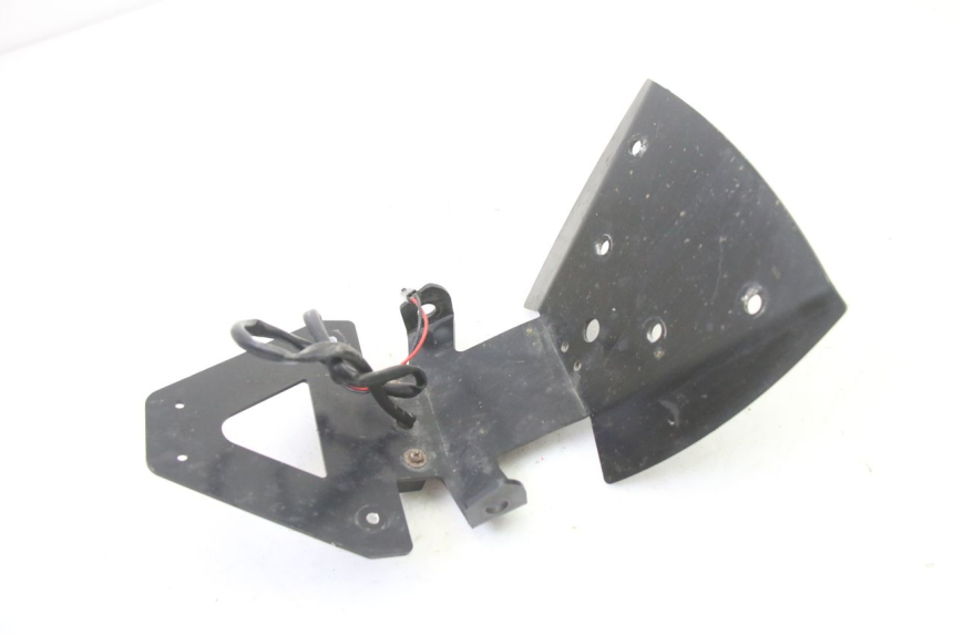 photo de NUMBER PLATE MOUNT SUZUKI GSR 750 (2011 - 2017)