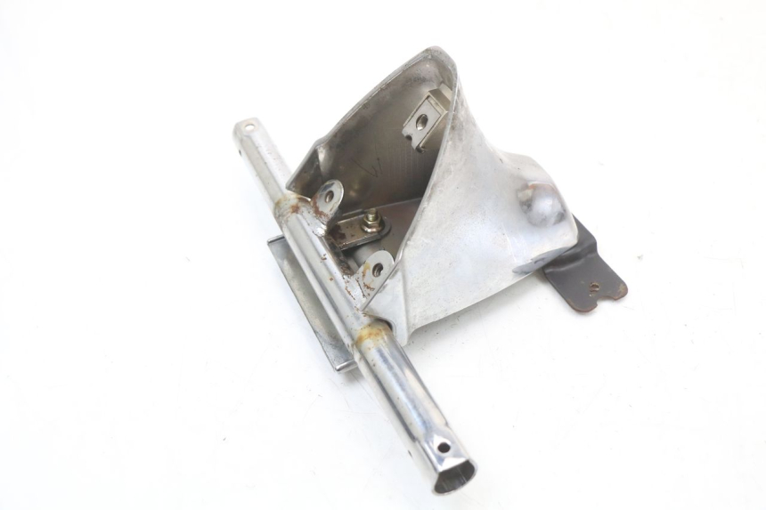 photo de License plate bracket HYOSUNG GV AQUILA 125 (2000 - 2004)