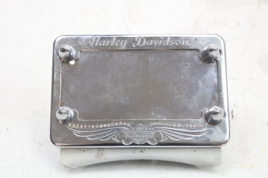 photo de NUMBER PLATE MOUNT HARLEY DAVIDSON SPORTSTER XL CUSTOM 883 (1999 - 2006)