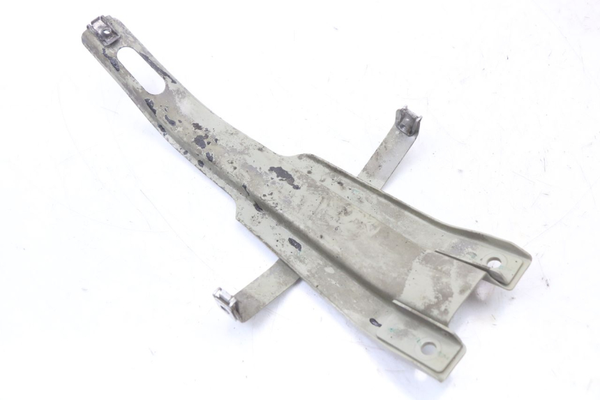 photo de NUMBER PLATE MOUNT APRILIA SR 2T 50 (2018 - 2022)