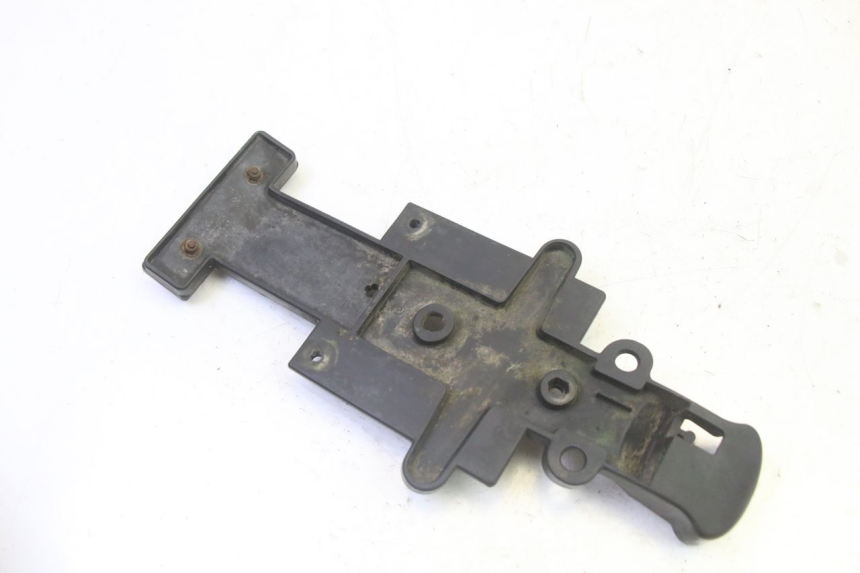 photo de NUMBER PLATE MOUNT APRILIA SR R 2T LC 50 (2018 - 2021)