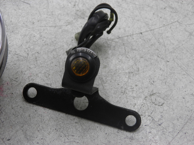 photo de DASHBOARD HONDA CM 125 (1983 - 2003)