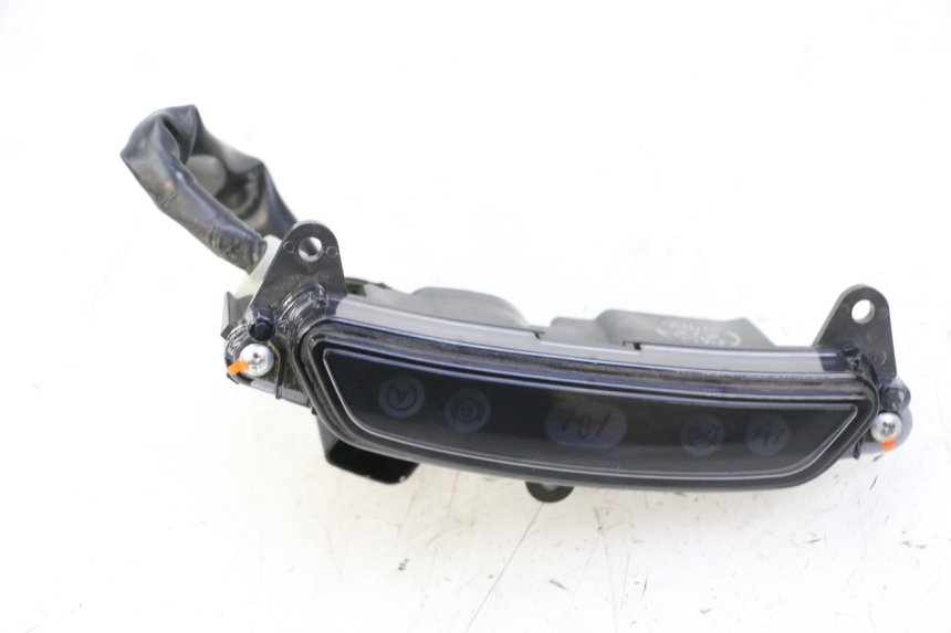photo de DASHBOARD PIAGGIO MP3 500 (2014 - 2016)
