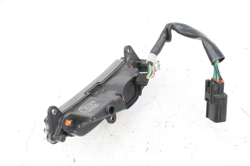 photo de DASHBOARD PIAGGIO MP3 500 (2014 - 2016)