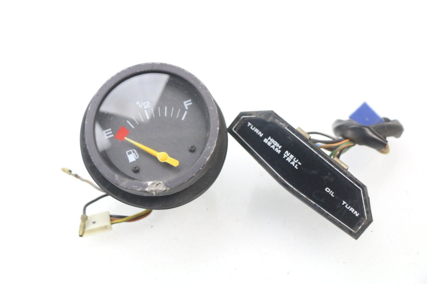 photo de INSTRUMENT SUZUKI GSXF GSX F 600 (1988 - 1997)