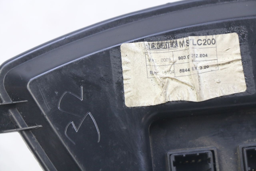 photo de DASHBOARD PIAGGIO X9 EVOLUTION 125 (2003 - 2007)