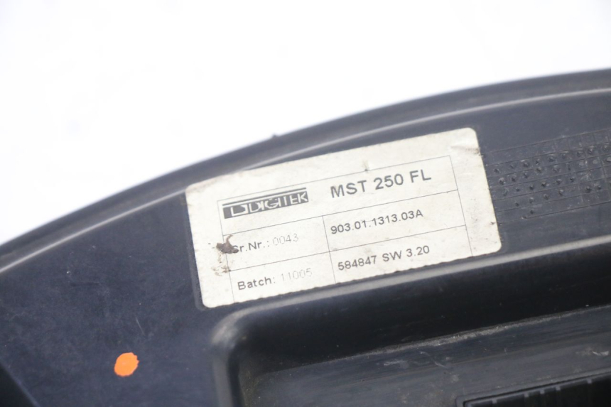 photo de DASHBOARD PIAGGIO X9 EVOLUTION 125 (2003 - 2007)