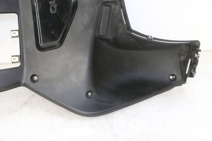 photo de INNER LEGSHIELD QUADRO 4 4D 350 (2015 - 2018)
