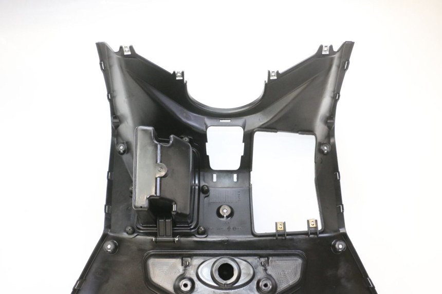 photo de INNER LEGSHIELD QUADRO 4 4D 350 (2015 - 2018)