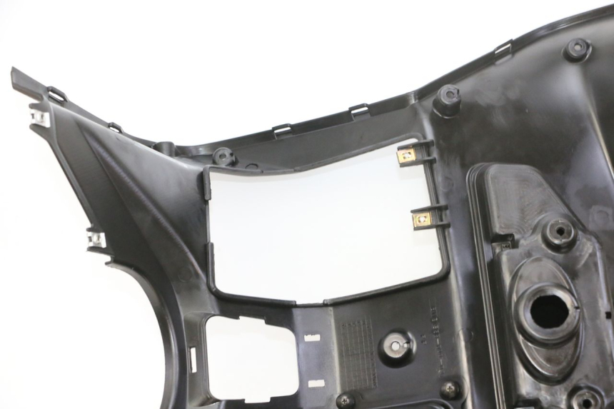 photo de INNER LEGSHIELD QUADRO 4 4D 350 (2015 - 2018)
