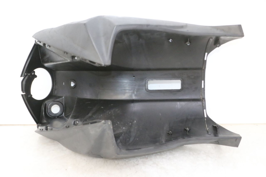 photo de INNER LEGSHIELD KYMCO AGILITY NAKED RENOUVO 2T 50 (2011 - 2018)