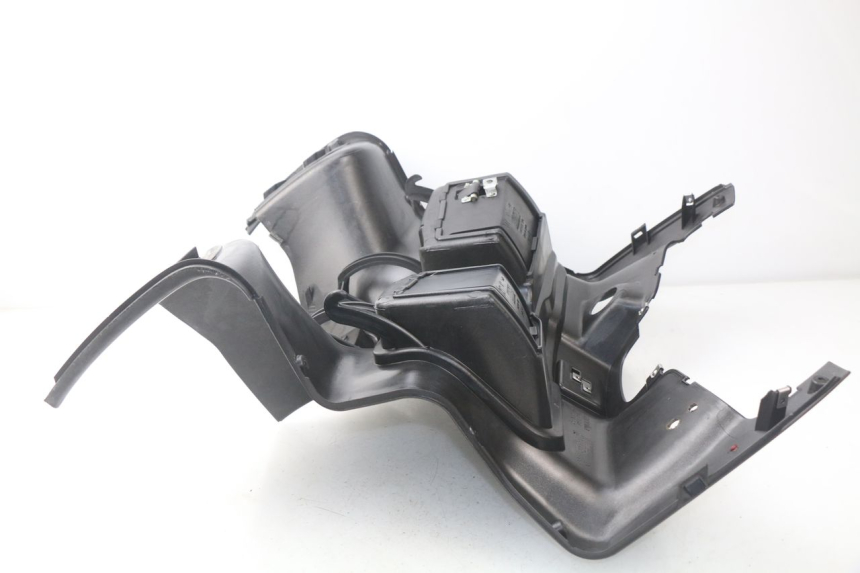 photo de INNER LEGSHIELD APRILIA ATLANTIC 125 (2003 - 2009)