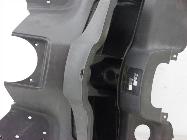 photo de INNER LEGSHIELD APRILIA ATLANTIC 125 (2003 - 2009)