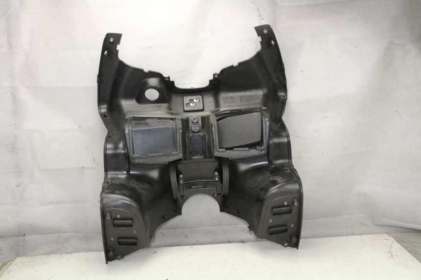 photo de INNER LEGSHIELD APRILIA ATLANTIC S 125 (2010 - 2013)