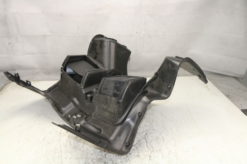 photo de INNER LEGSHIELD APRILIA ATLANTIC S 125 (2010 - 2013)